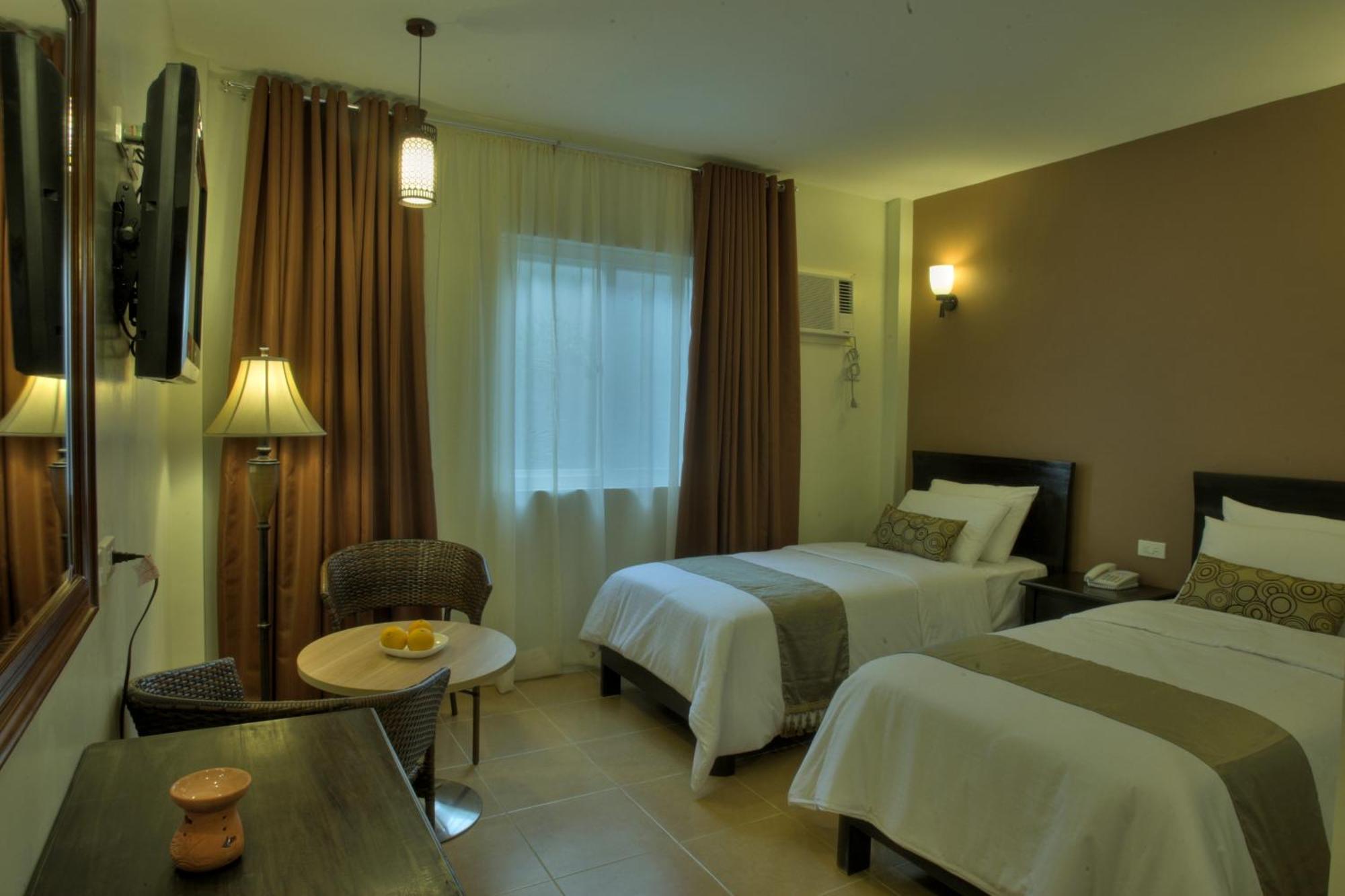 Hanan Hotel Tagaytay - Formerly Tagaytay Wingate Manor Tagaytay City Kültér fotó