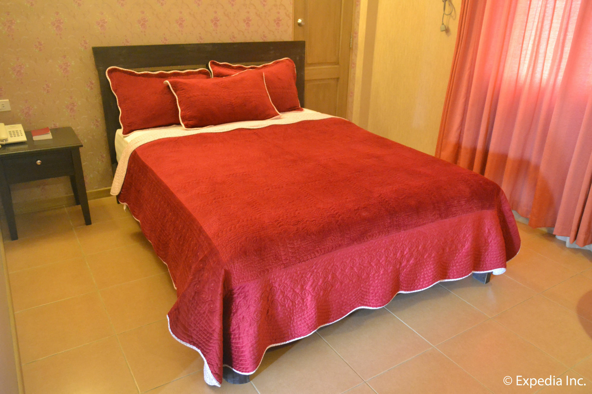 Hanan Hotel Tagaytay - Formerly Tagaytay Wingate Manor Tagaytay City Kültér fotó