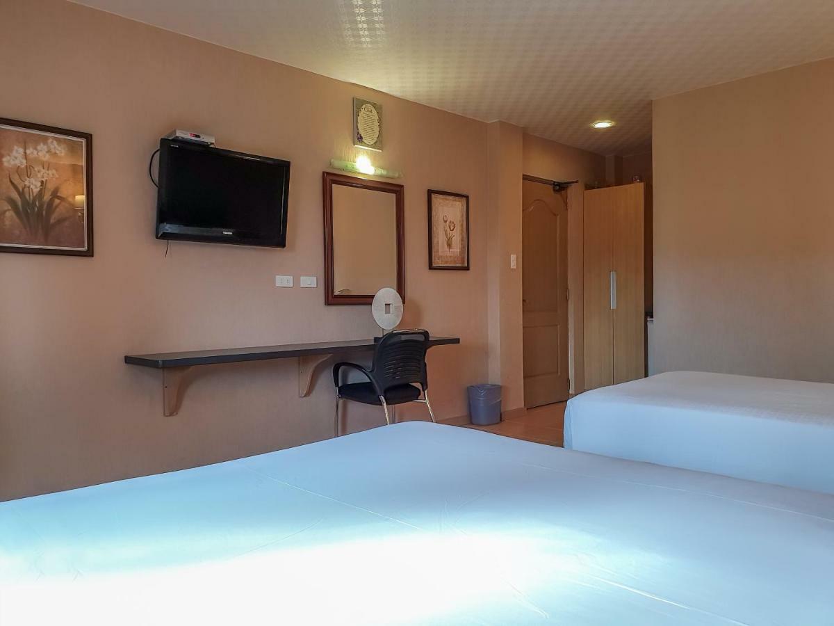 Hanan Hotel Tagaytay - Formerly Tagaytay Wingate Manor Tagaytay City Kültér fotó
